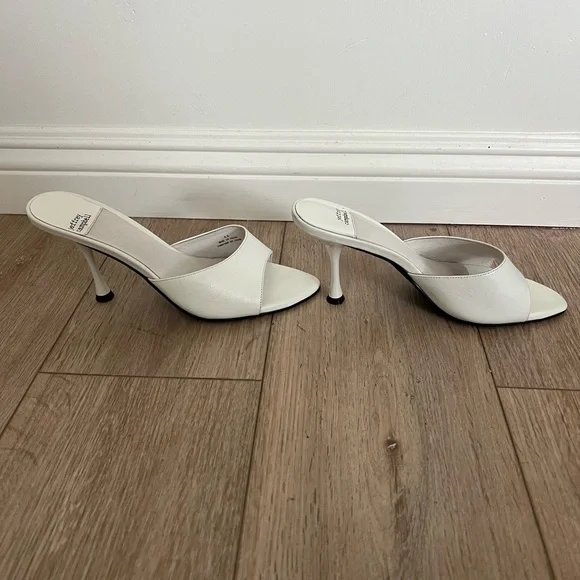 Jeffrey Campbell Agent High Heel Slide Size 9.5 in white - Picture 5 of 12